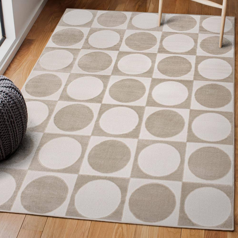 Beige and Cream Geometric High-Low 3' x 5' Area Rug