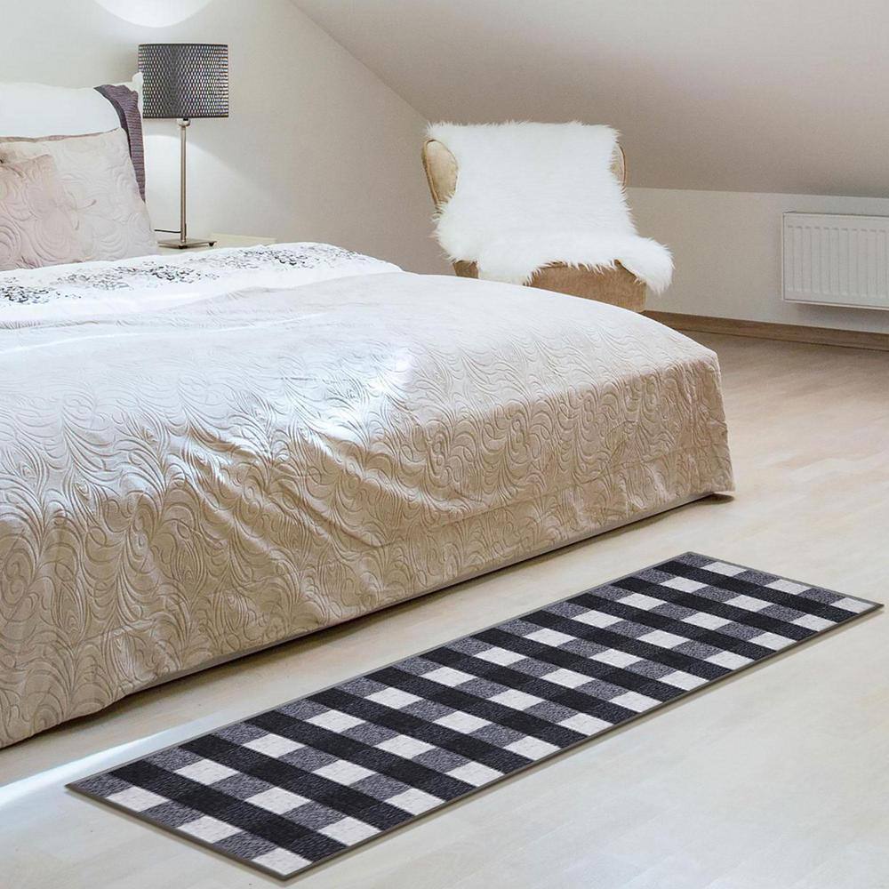 Black and White Checkered Synthetic Runner Rug 2'7" x 9'10"