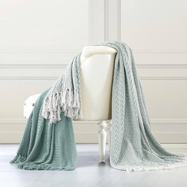 MODERN THREADS Batik Aqua Cotton Throw Blanket (Set of 2)