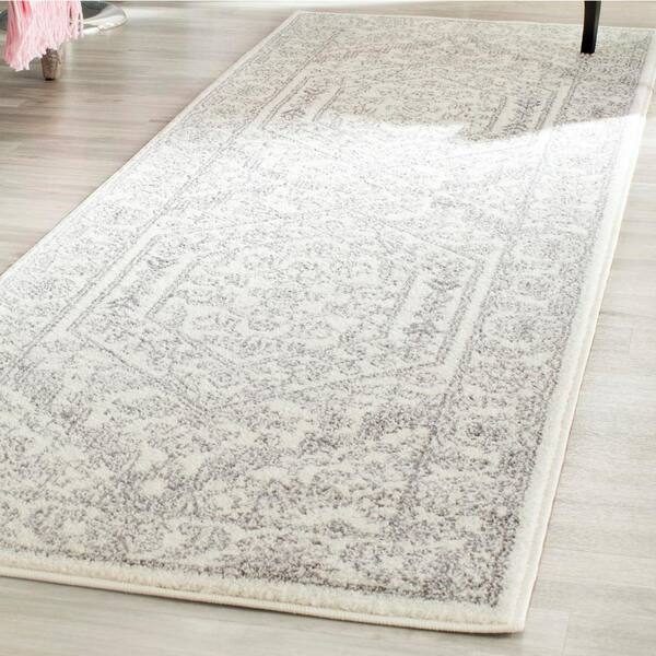 Adirondack Ivory/Silver 3 ft. x 20 ft. Border Medallion Runner Rug