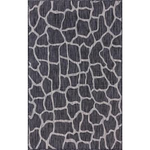 Outdoor Giraffe Dark Gray 9 ft. x 12 ft. Area Rug