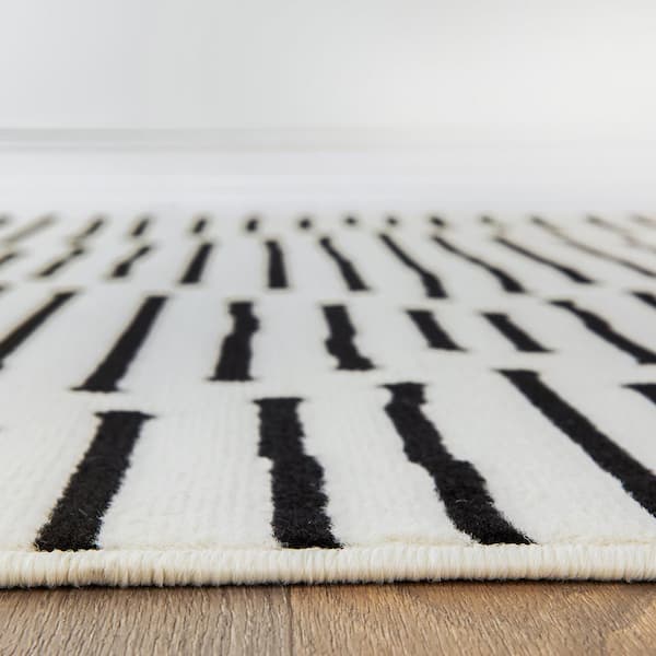 Milan Cream 5 ft. x 7 ft. Boho Stripe Design Area Rug