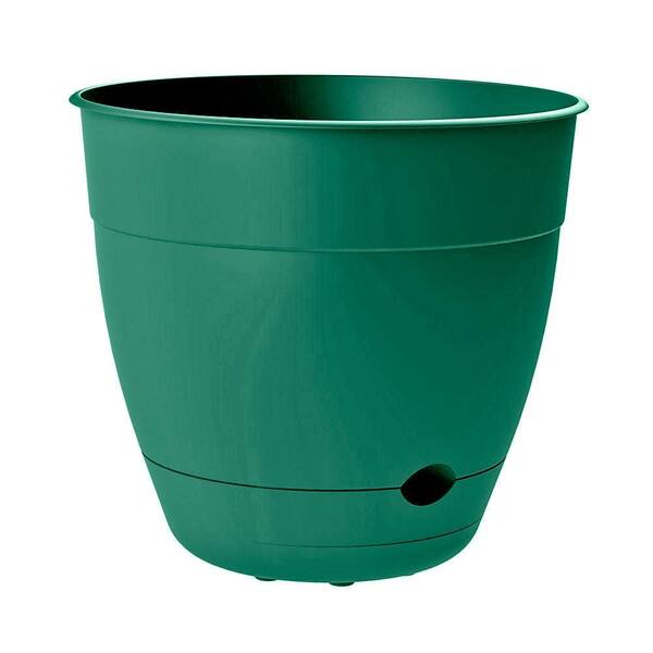 Bloem Dayton 8 in. x 11.5 in. Jungle Green Plastic Planter Pot