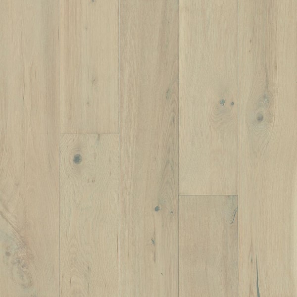 Bruce Time Honored Sunkissed Latte White Oak .36 in. T x 5 in W Wirebrushed Engineered Hardwood Flooring (26.58 sq. ft/ctn)