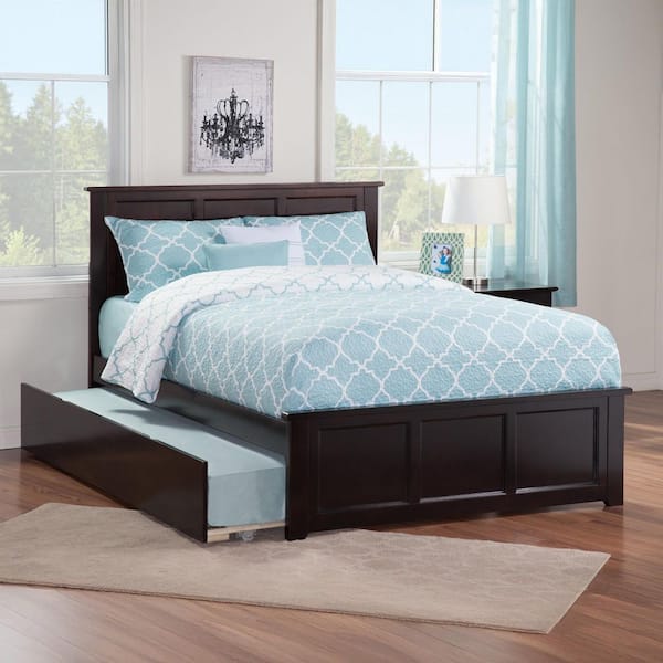 Madison Espresso Queen Bed with Matching Footboard and Twin Extra Long Trundle