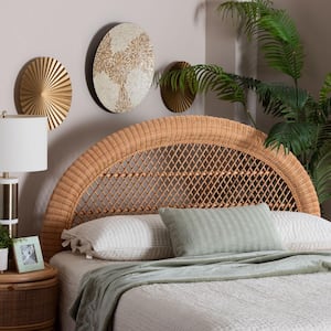 bali & pari Harini Light Honey Brown Rattan Queen Freestanding