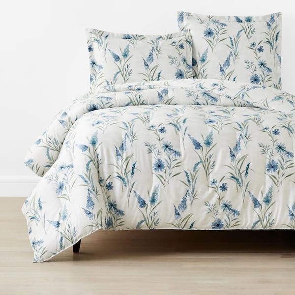 The Company Store Company Cotton Nature's Vine White Multi Queen Sateen Comforter