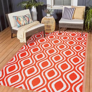 Venice Orange and White 10 ft. x 14 ft. Folded Reversible Recycled Plastic Indoor/Outdoor Area Rug-Floor Mat