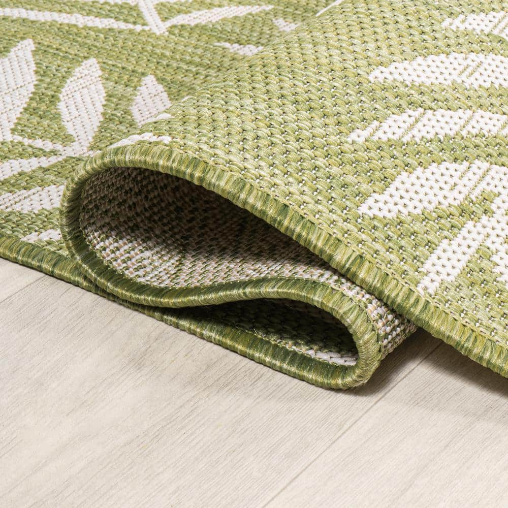 Nevis Palm Frond Green and Cream 5' Square Synthetic Rug