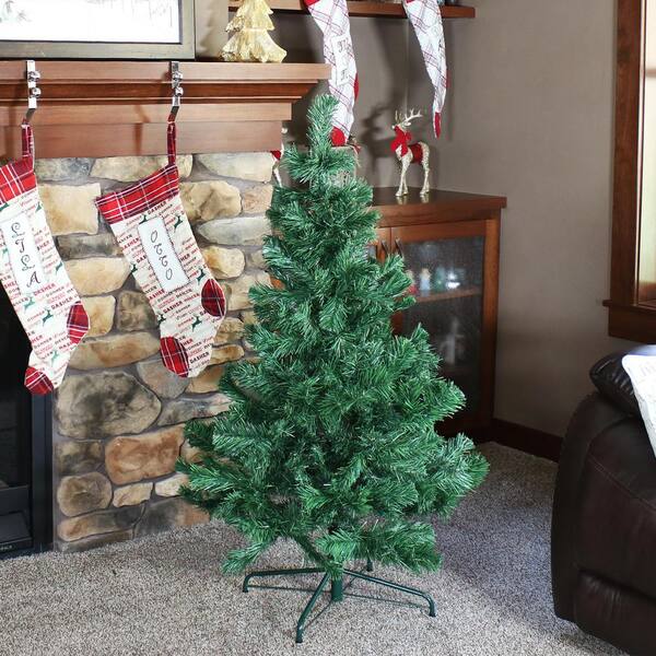 4ft Canadian Green Pine Wall Tree in Basket Artificial Christmas Tree 