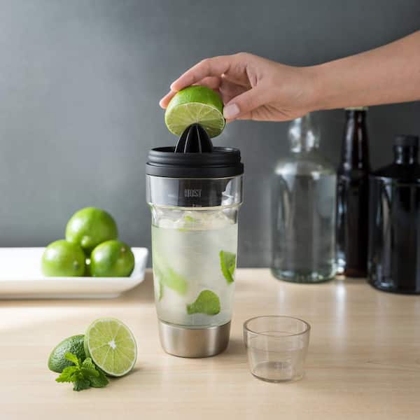 True Vacuum Insulated Cocktail Shaker Leak Proof Insulated Martini Shaker Stainless Steel, Cocktail Shaker for Margaritas, Drink Shaker and Strainer
