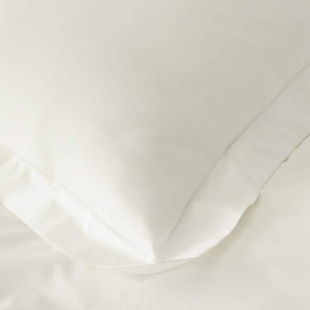 https://images.thdstatic.com/productImages/8f4f54c0-859a-49ee-ba9c-fb7db1b83863/svn/the-company-store-duvet-covers-50652d-f-snow-40_1000.jpg
