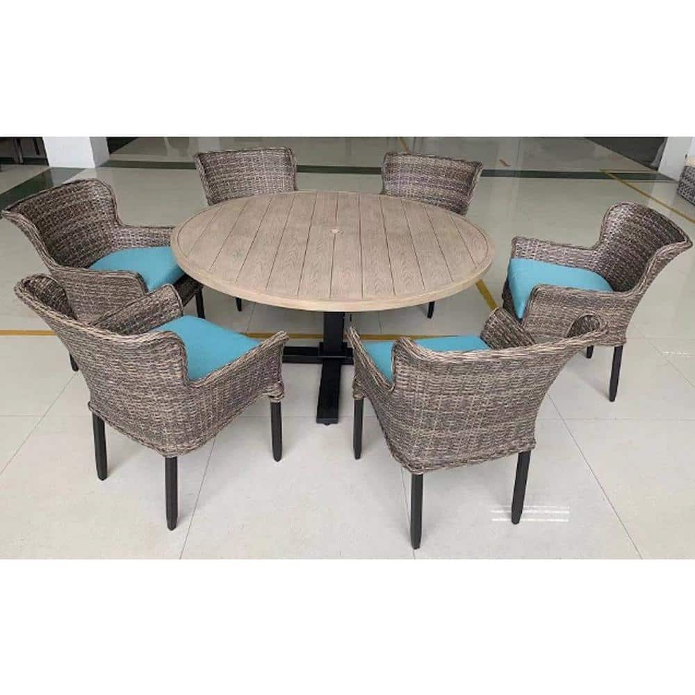 Devonwood Round Steel Outdoor Dining Table <Table Only> 