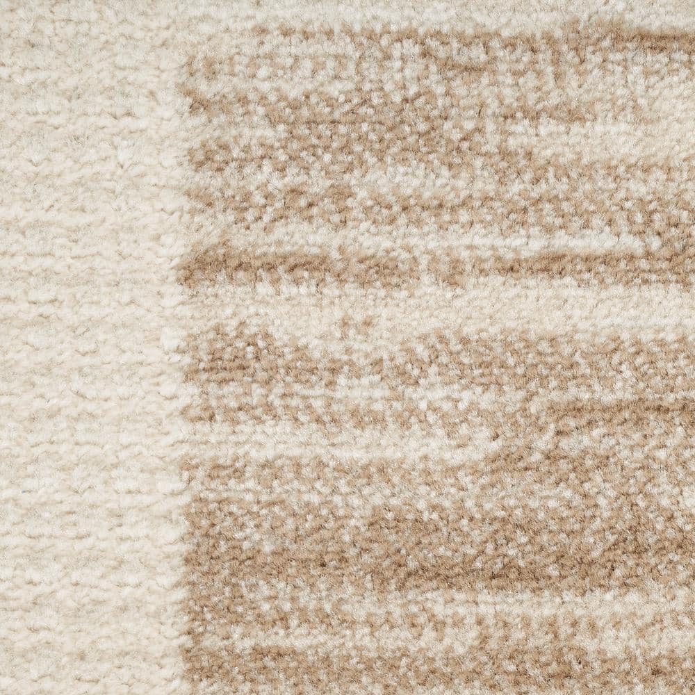 Mocha Ivory Geometric Synthetic 5' x 7' Area Rug