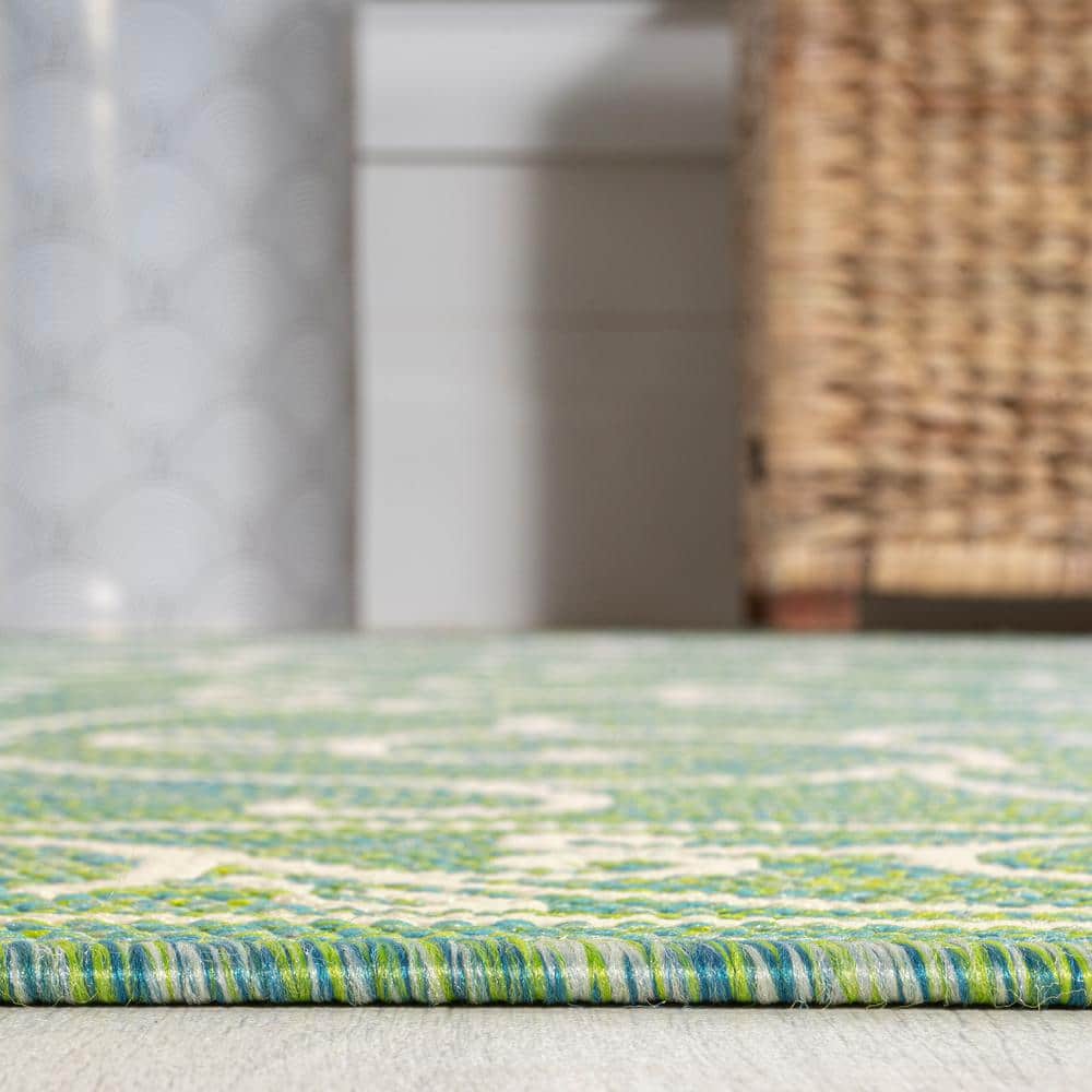 Charleston Green and Ivory Filigree Flat Woven Indoor/Outdoor Rug