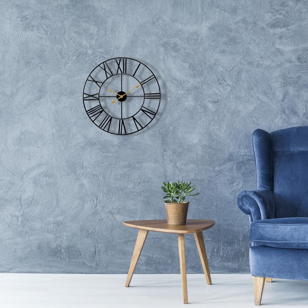 Black Metal 12-Inch Roman Numeral Wall Clock