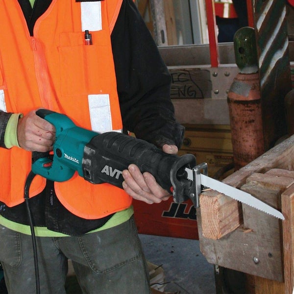 trainer onbekend stel voor Makita 15 Amp Reciprocating Saw JR3070CTZ - The Home Depot