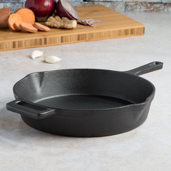 Ooni Black Cast Iron Skillet Pan, Yale Appliance