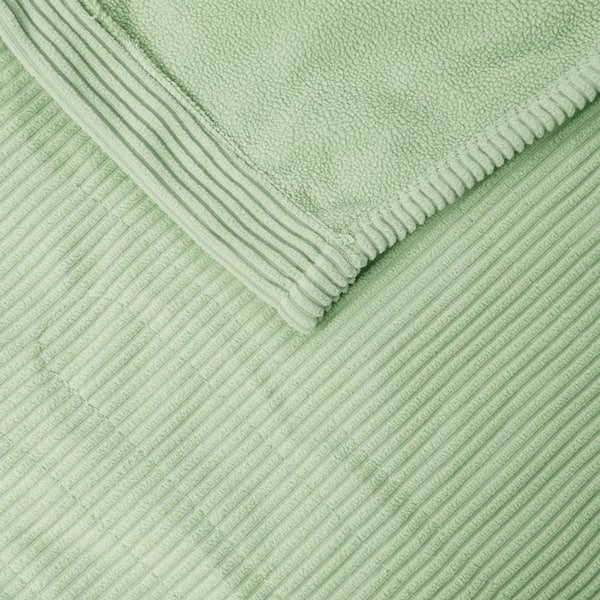 62 in. x 84 in. Electric Micro Fleece Green Twin Heated Blanket