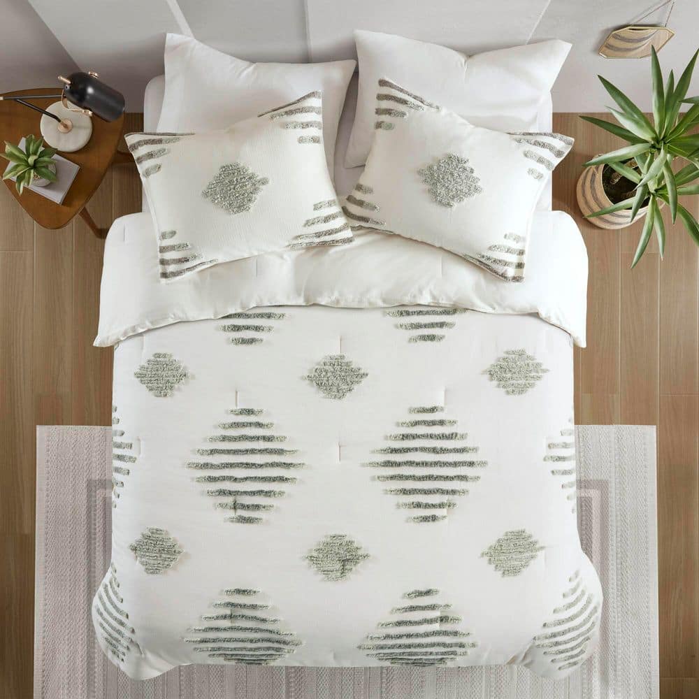 Ivory and Green Cotton Blend Chenille Full Comforter Set