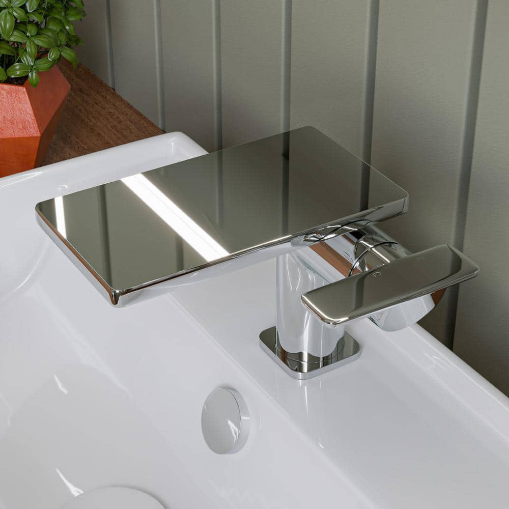 Polished Chrome Single-Lever Bathroom Faucet with Shelf Spout