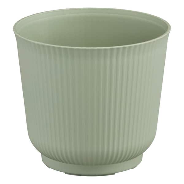 Vigoro 6 in. Tierney Sage Green Ribbed Resin Planter (6 in. D x 5.7 in. H)