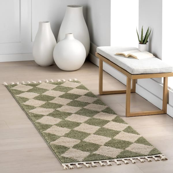 Aylin Diamond Tasseled Green 3 ft. x 8 ft. Indoor Runner Rug