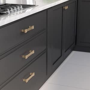 Verona Collection 5 1/16 in. (128 mm) Grooved Champagne Bronze Transitional Rectangular Cabinet Bar Pull