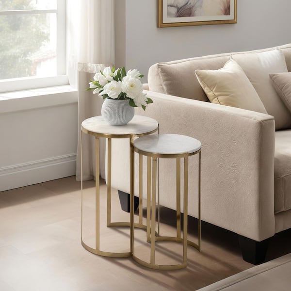 Liv & Skye 14 in. White Round Marble Accent Table