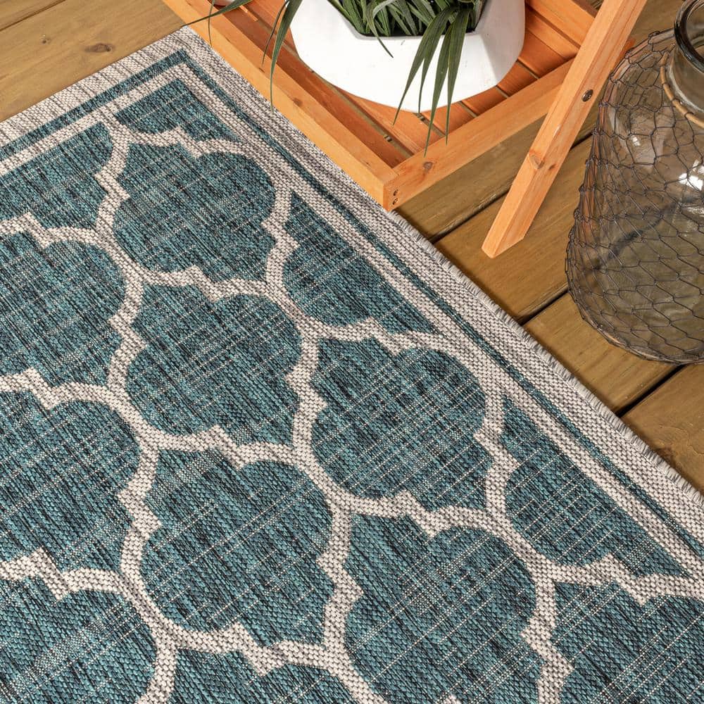 Gray and Teal Synthetic Trellis 4' x 6' Reversible Rug