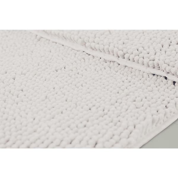Better Trends Chenille Rocks Bath Rug 24-in x 36-in White Cotton Bath Rug  in the Bathroom Rugs & Mats department at