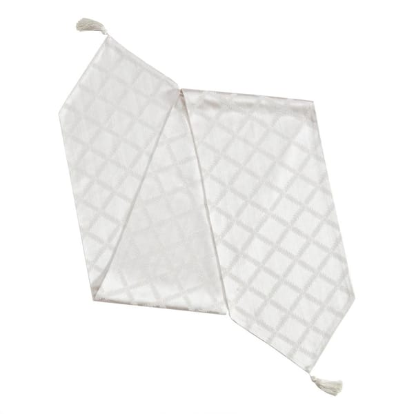 Lenox Laurel Leaf Runner, Platinum - 14"W x 90"L