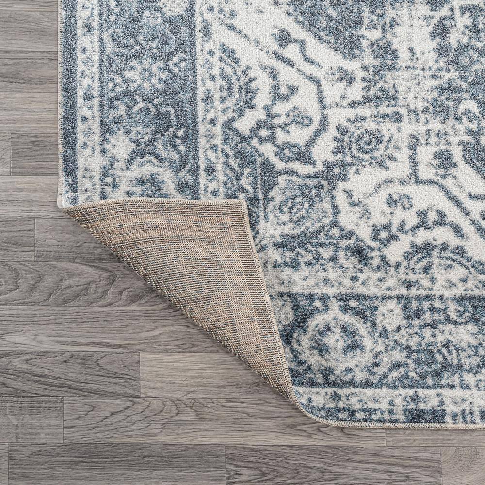 Keesha Blue and Cream Medallion Washable Area Rug 3' x 5'