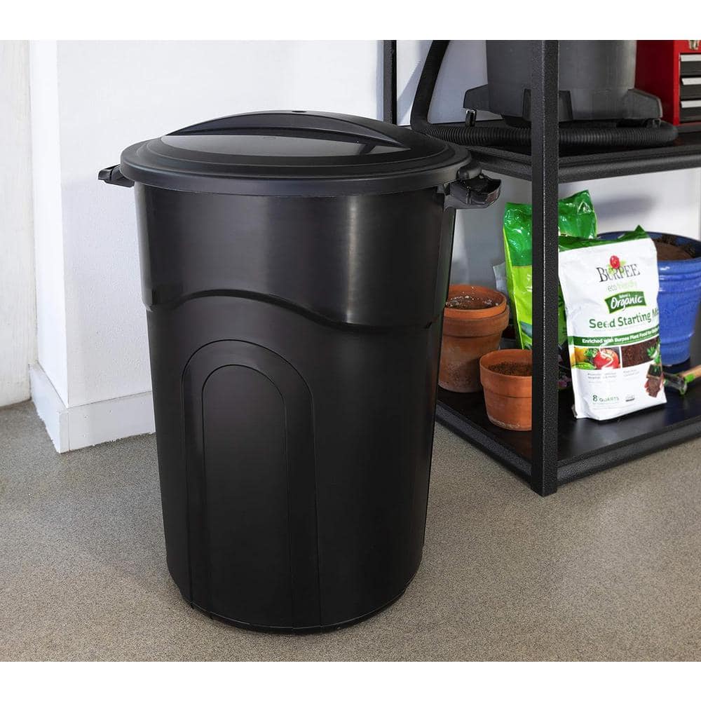Black 32 Gallon Lockable Plastic Outdoor Trash Cans, Set of 2