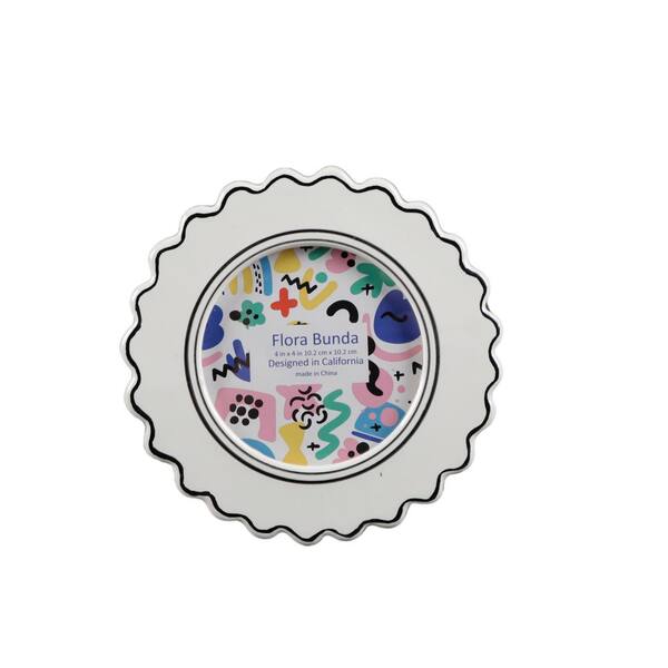 Flora Bunda 4 x 4 Comic Ceramic Frame in White with Black Trim