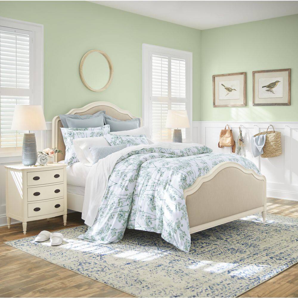 Ivory and Blue High Pile Synthetic Reversible Area Rug