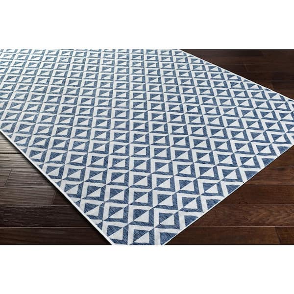 Lageli Medium Gray 8 ft. 10 in. x 12 ft. Indoor/Outdoor Area Rug