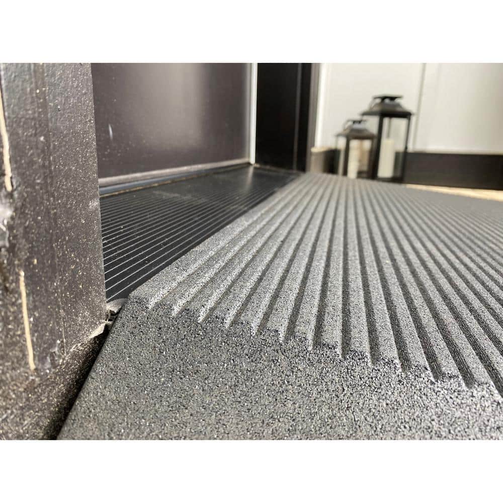 EZ-ACCESS 1.5 Inch Black Rubber Angled Entry Mat