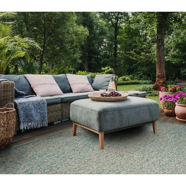 Courtyard Aqua/Gray 5 ft. x 8 ft. Border Cheetah Indoor/Outdoor Area Rug
