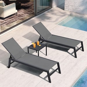 Textilene 3-Pieces Outdoor Pool Lounge Chairs with Side Table and Wheels, Grey