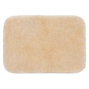 New Regency Pearl 24 in. x 40 in. Polyester Machine Washable Bath Mat