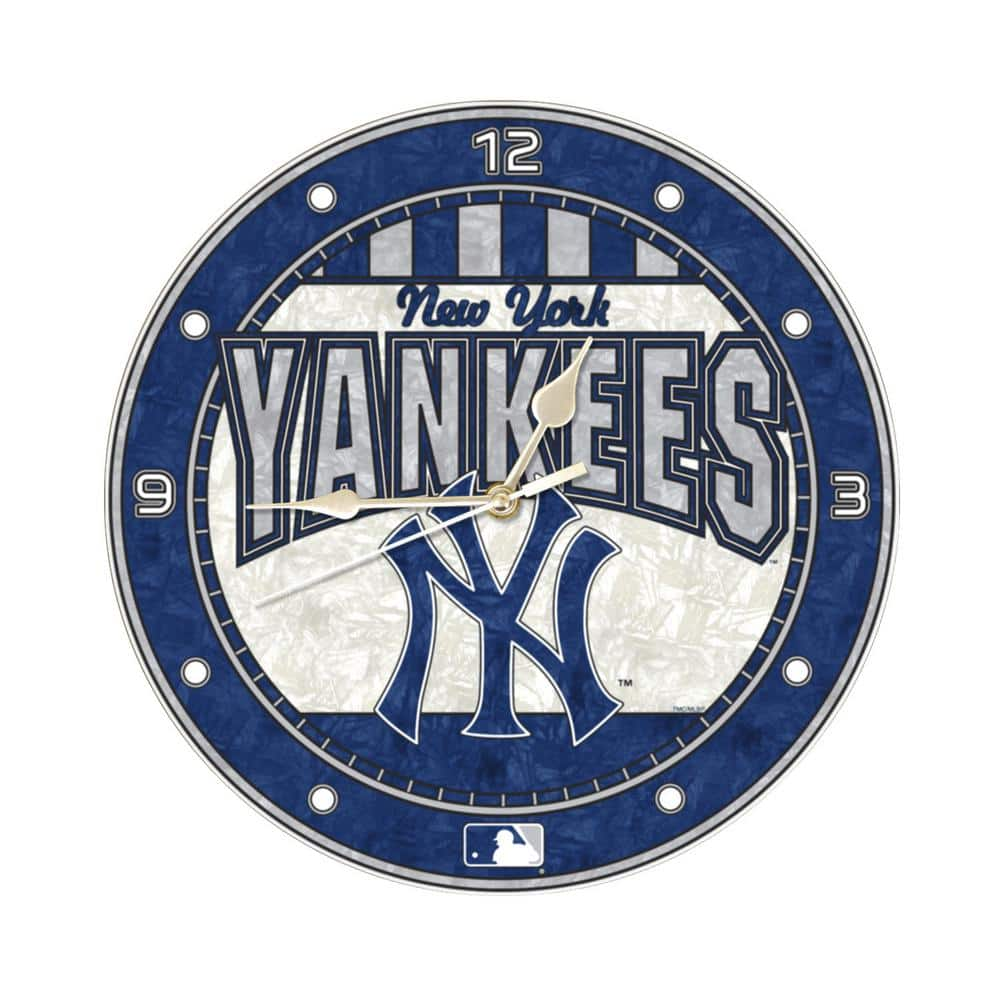 Yankees clock outlets