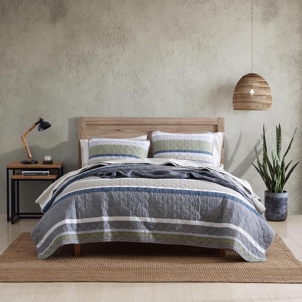 Eddie Bauer Salmon Ladder 3Piece Beige Cotton King Quilt Set