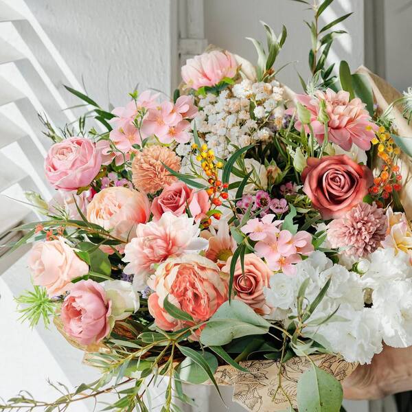 7.8 in. Pink Artificial Roses Flowers Combo Box HPJNUVM9