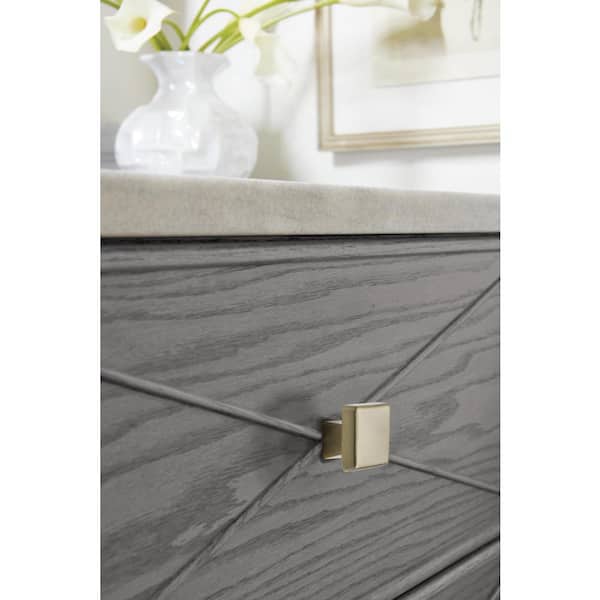 Blackrock 1-1/2 in. (38mm) Modern Golden Champagne Square Cabinet Knob