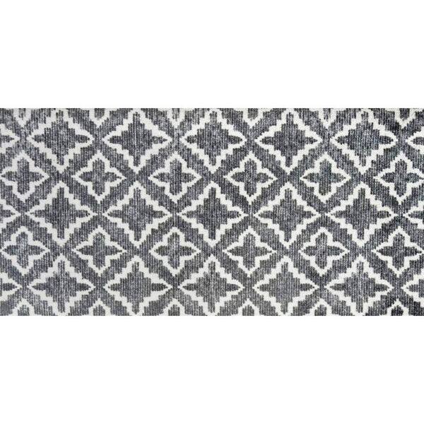 Maltese 2.29 ft x 3.92 ft Gray and White Geometric Area Rug