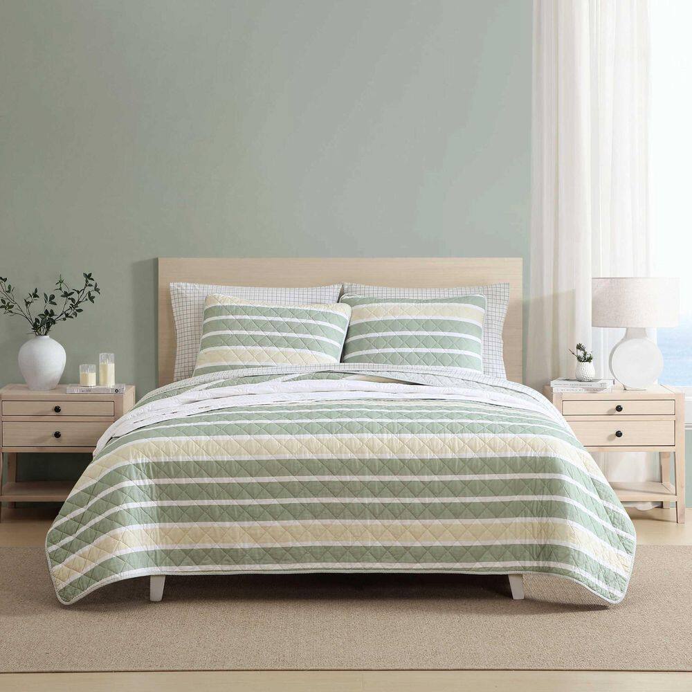 Varadero Stripe Reversible Pinstripe 3-Piece Sage Green/Tan Cotton King Quilt Set price history on PriceWatchPro