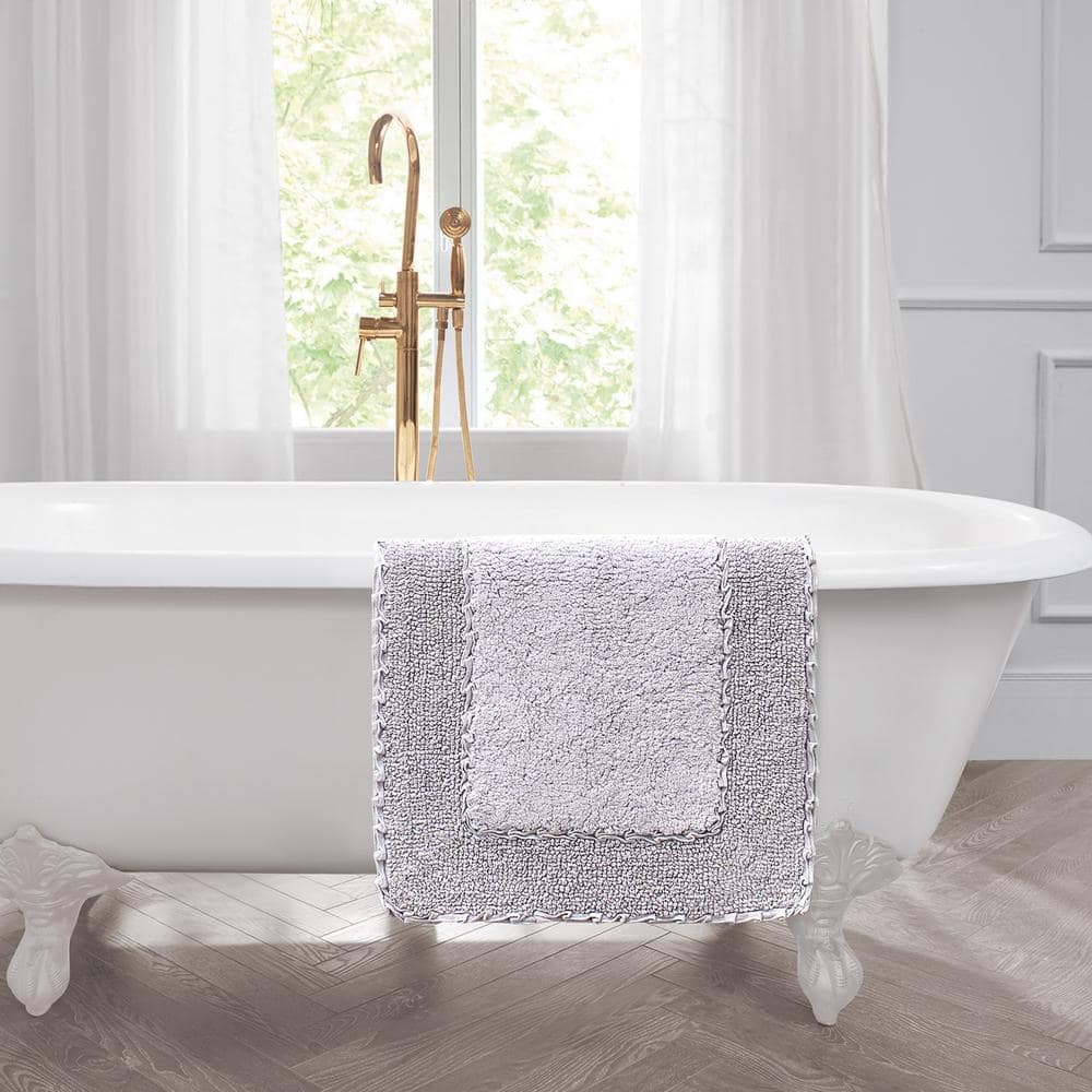 Lavender Cotton Ruffle Border Bath Rug 17" x 24"