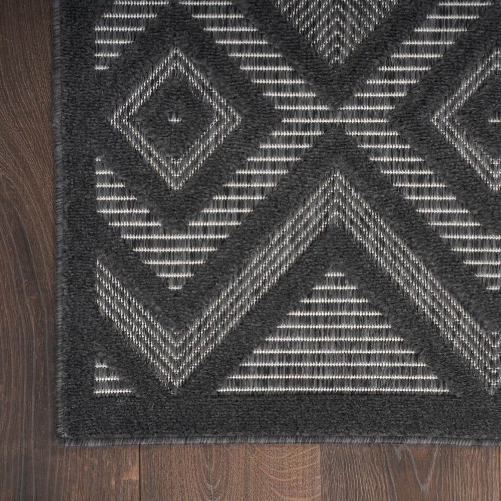 Charcoal Black Diamond Flat Woven 4' x 6' Rug