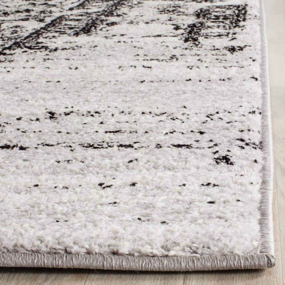 Chic Adirondack 9' x 12' Rectangular Synthetic Black Area Rug